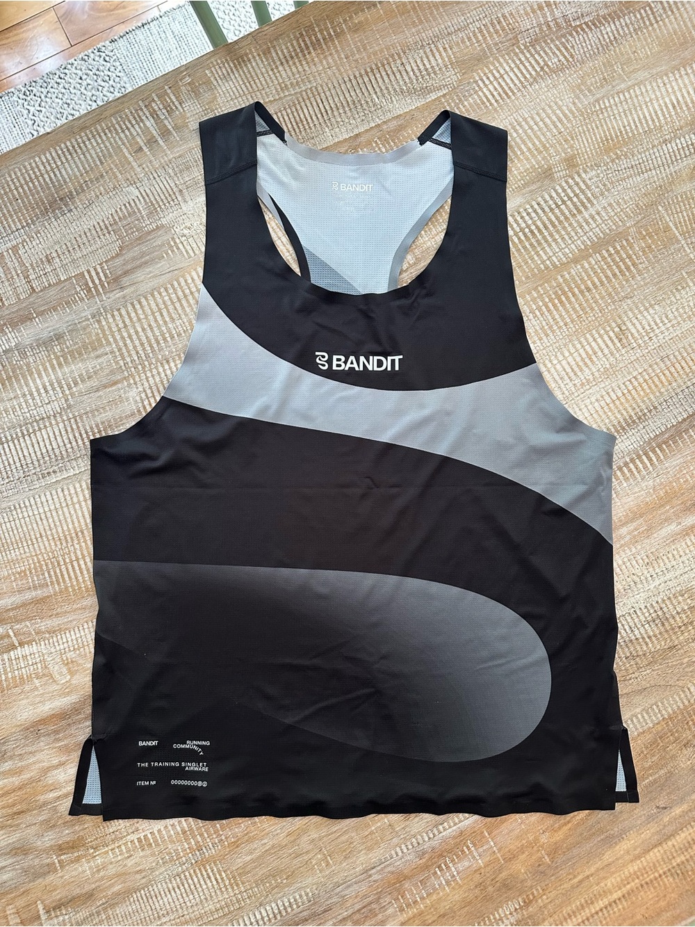 Bandit — men’s running AirWare Training Singlet